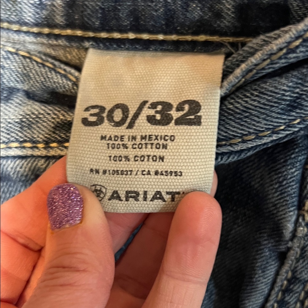 Classic Blue Men's Jeans - Picture 3 of 8